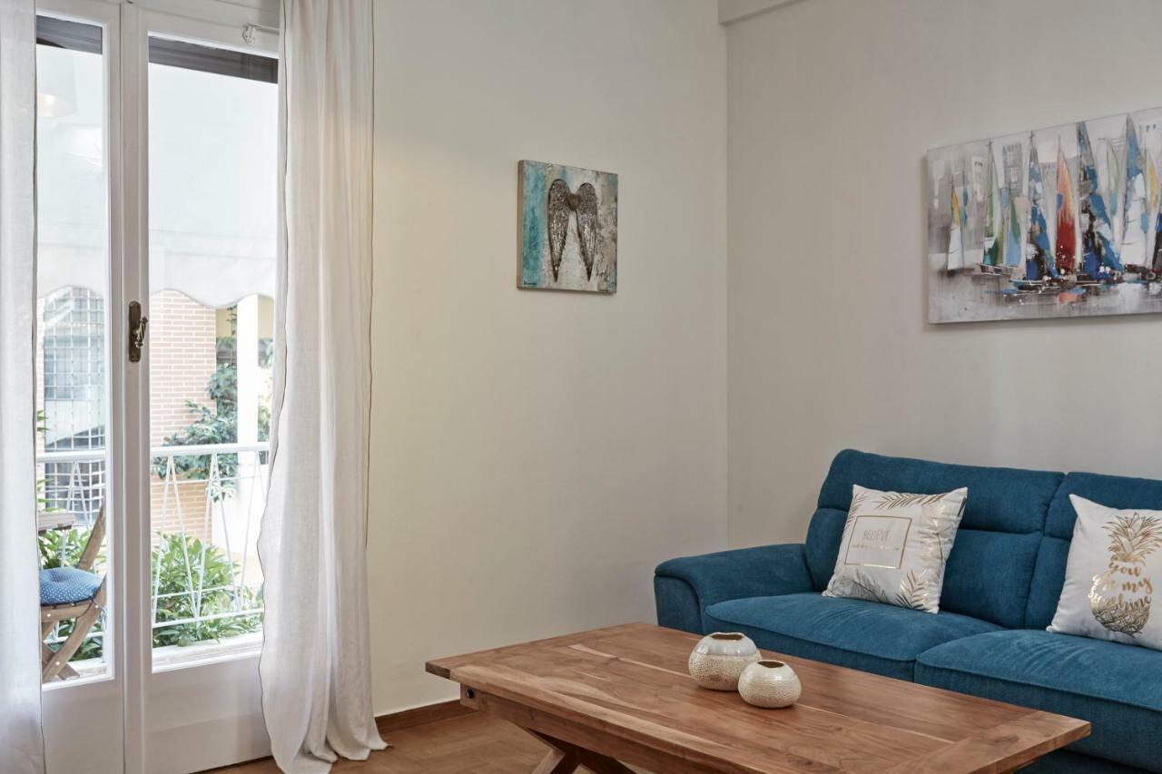 Cozy And Bright 2Bd Apartment In Kolonaki Athens Exterior photo